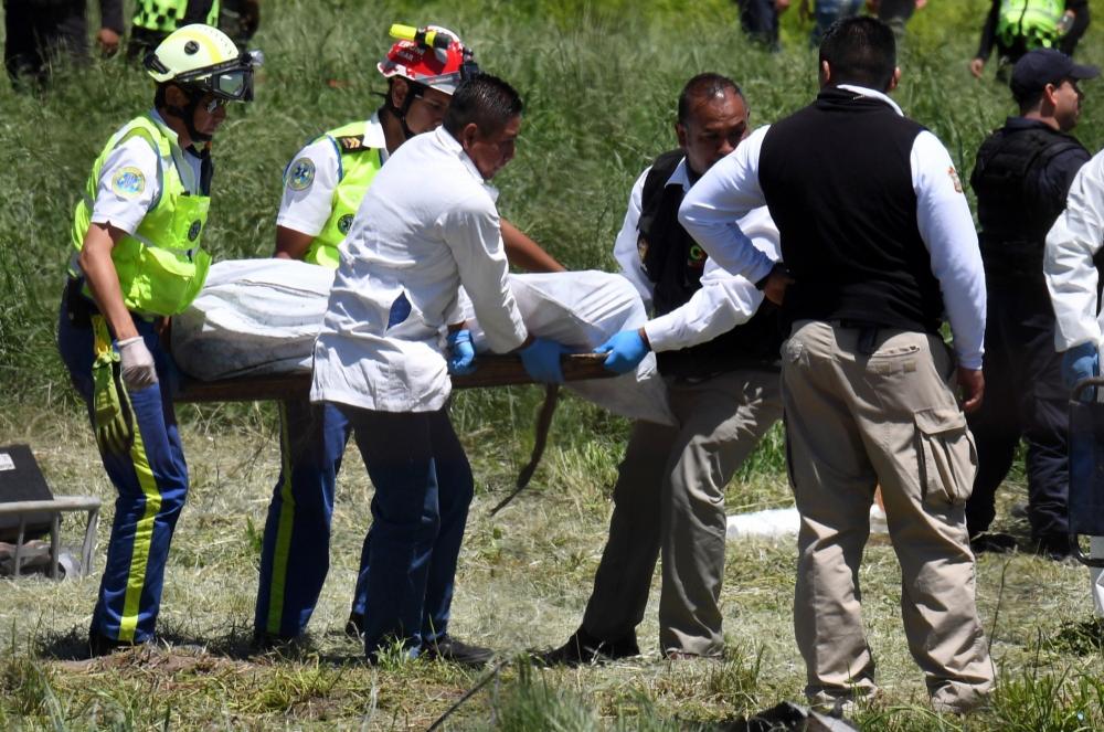 The Weekend Leader - 15 people killed in Mexico attacks