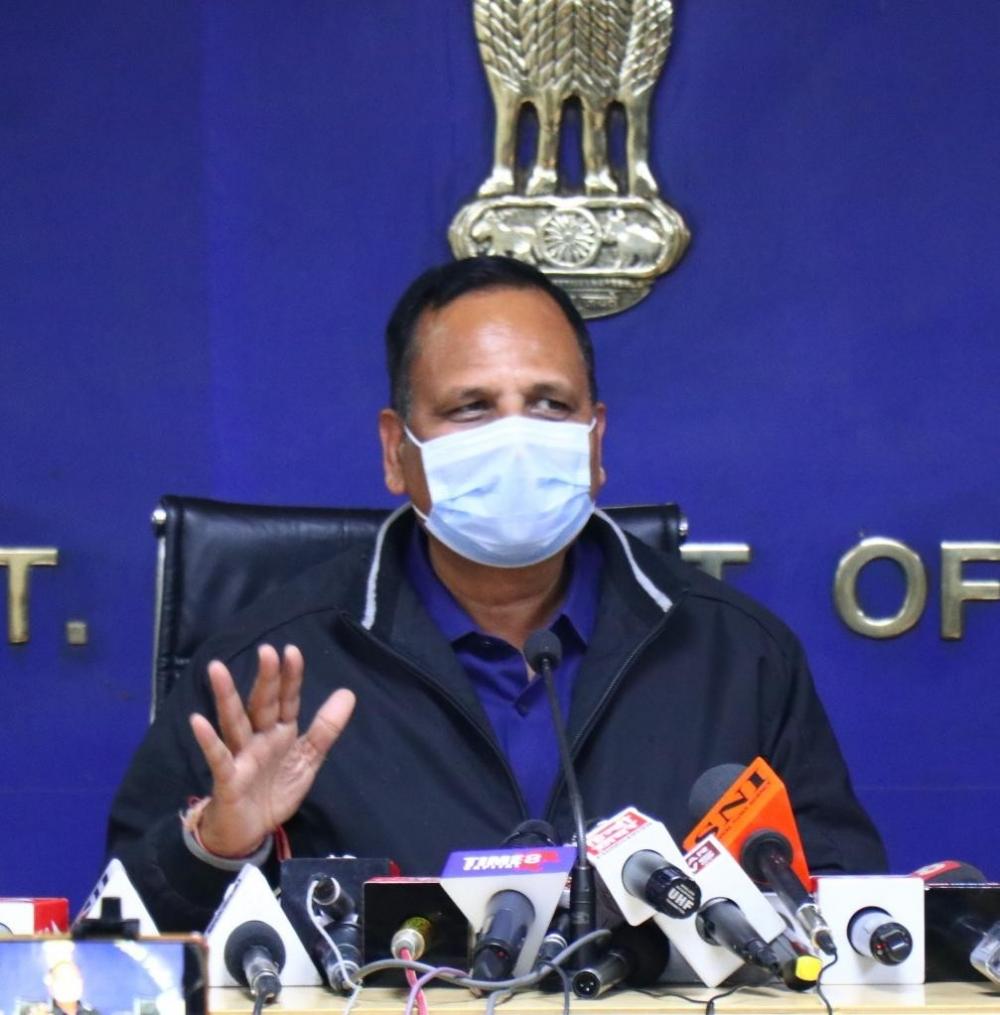 The Weekend Leader - Over a dozen hospitals treating black fungus cases in Delhi: Satyendar Jain
