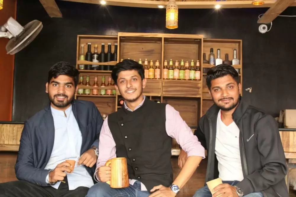 Chai Sutta Bar Story
