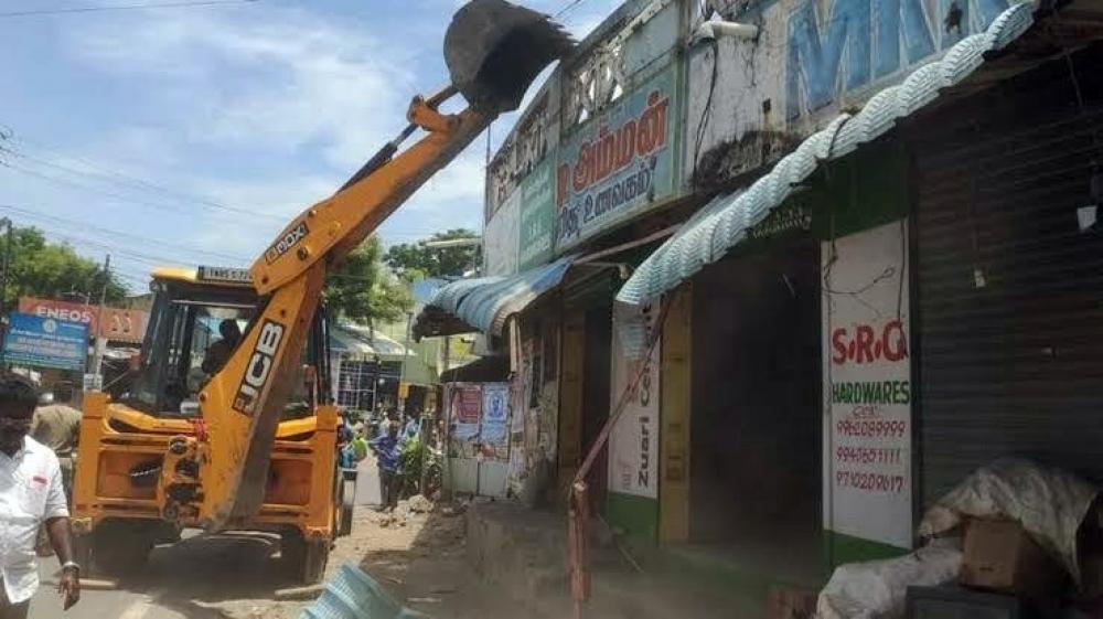 The Weekend Leader - Encroachments Cleared Along Adyar River After Court Order
