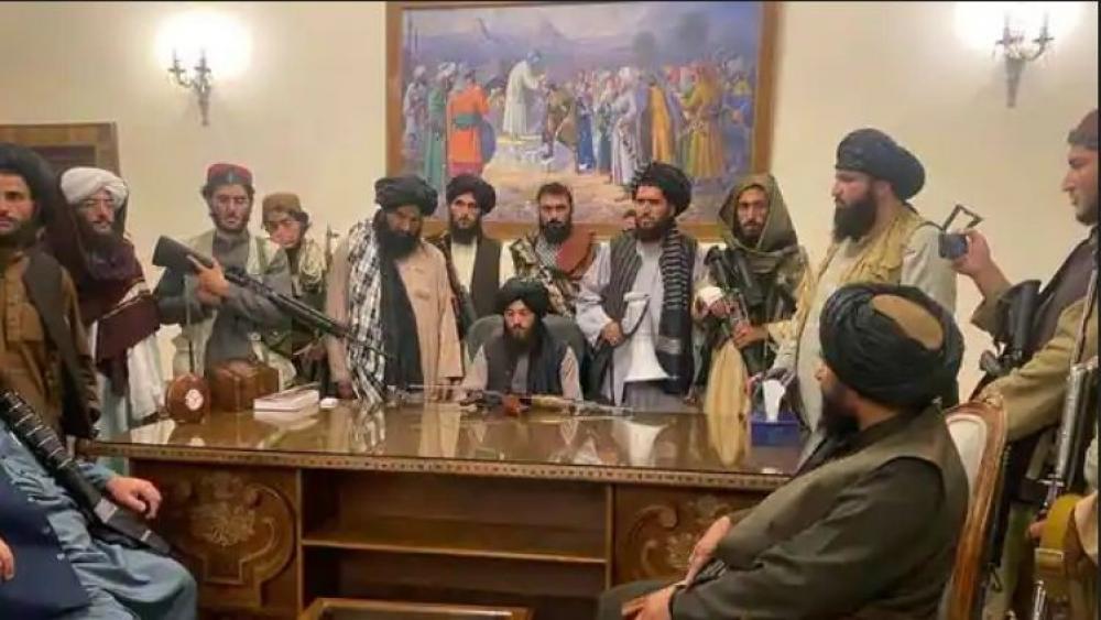 The Weekend Leader - Taliban meets Afghan political figures, assures security
