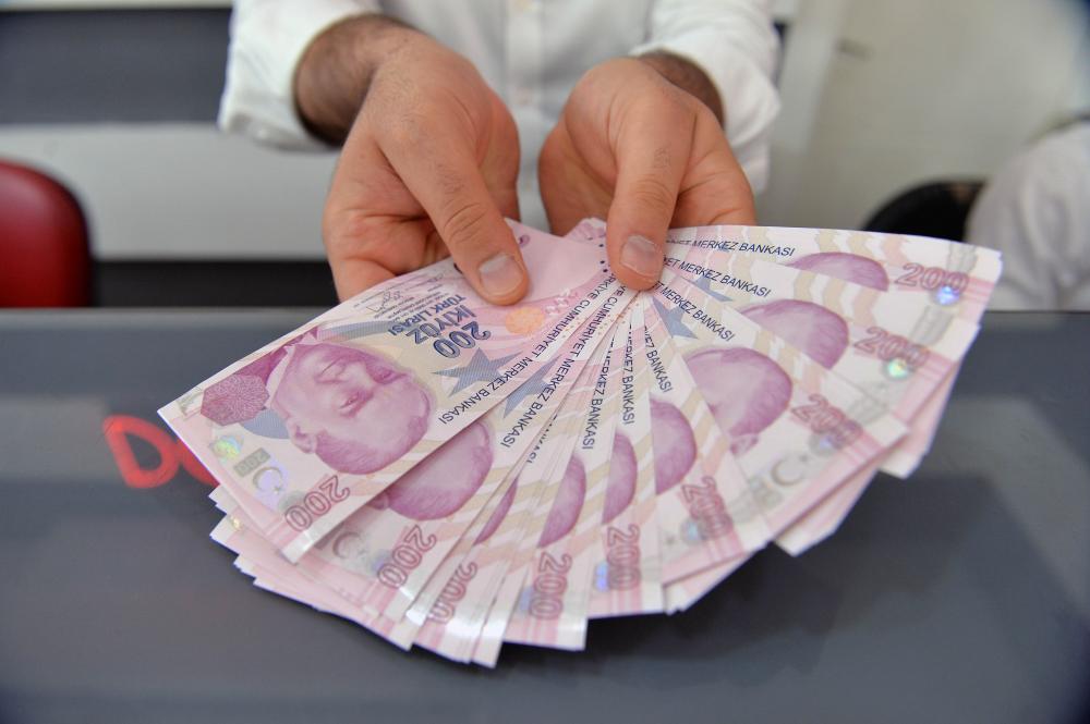 The Weekend Leader - Turkish lira hits historic low