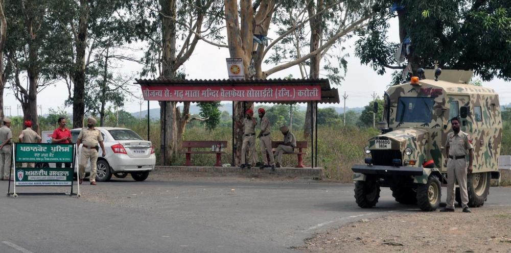 The Weekend Leader - Grenade blast near army camp in Pathankot