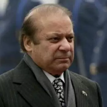 Internet service suspended to muzzle Nawaz Sharif's speech