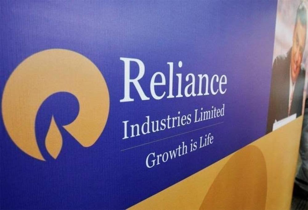 The Weekend Leader - RIL to focus on green energy
