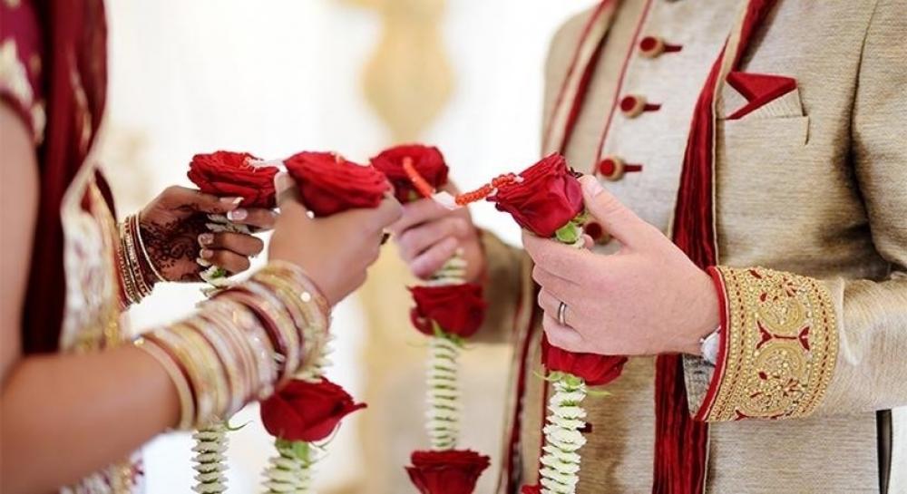 The Weekend Leader - Amid Covid surge, 180 weekend weddings allowed at Kerala temple