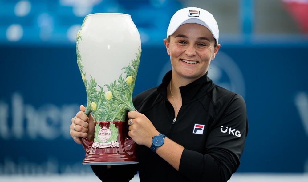 The Weekend Leader - Barty ends Teichmann's dream run, clinches Cincinnati title