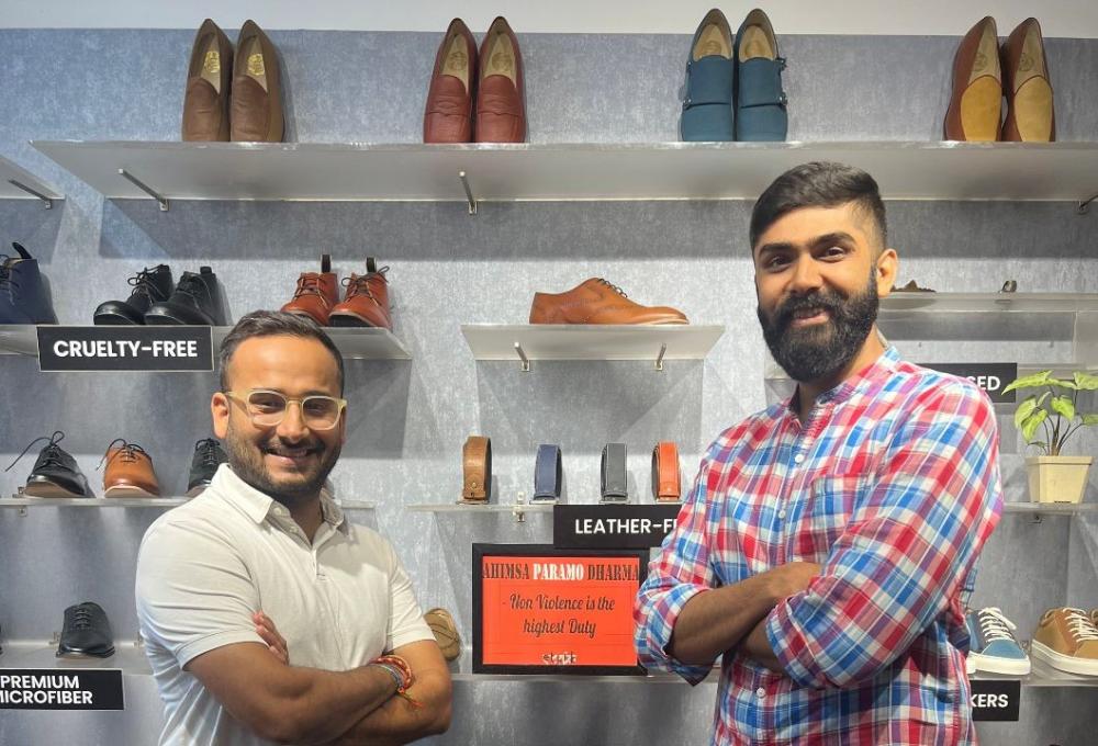 The Weekend Leader - Pankaj Khabiya and Bharat Ranka| Co-founders, Ethik Vegan Footwear