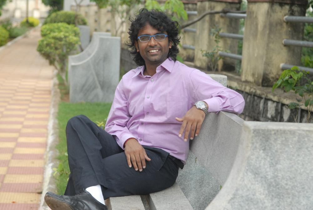 The Weekend Leader - Storyof Raghu Kanchustambham, founder, ConceptWaves, Hyderabad 