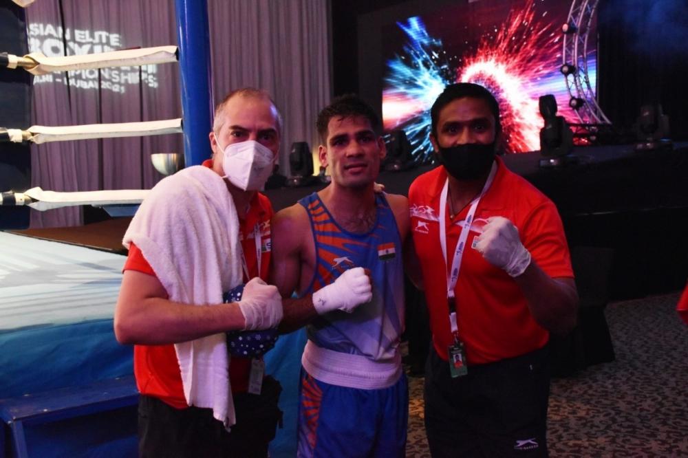 The Weekend Leader - ﻿Boxer Hussamuddin in quarter-finals of Asian championships