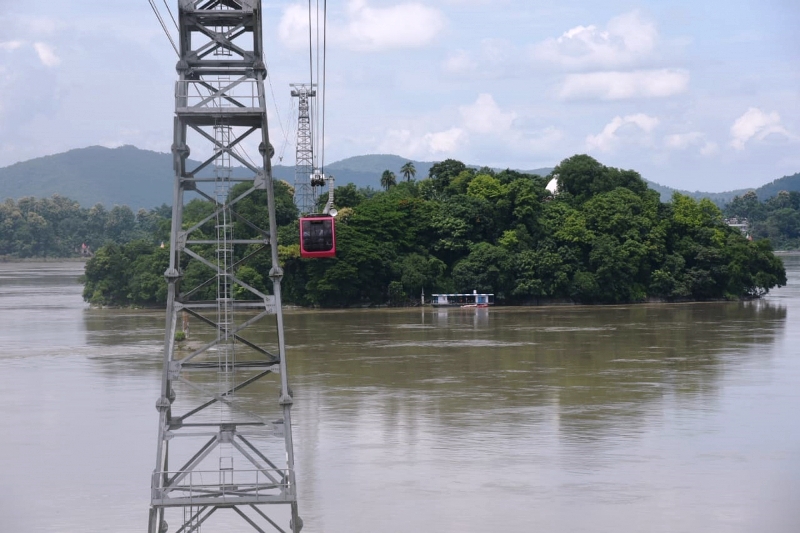 The Weekend Leader - India's longest river ropeway service launched in Guwahati