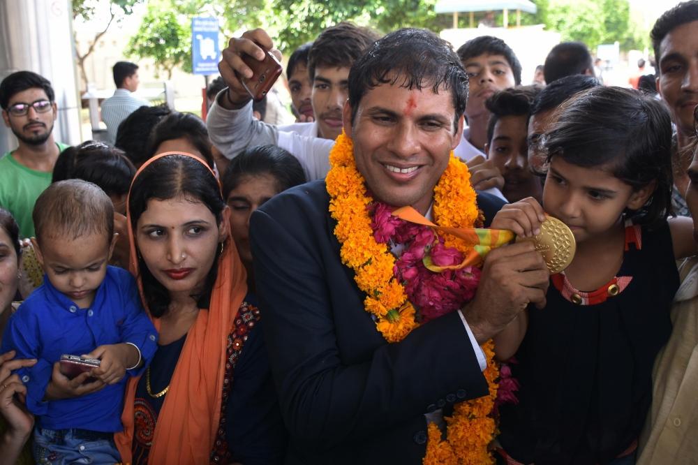 The Weekend Leader - ﻿Got my limb amputated, but never accepted defeat, Paralympic champ Jhajharia tells Modi