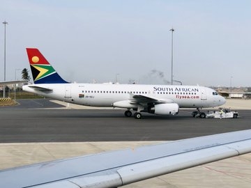 The Weekend Leader - S.African Airways resume flights after over a yr