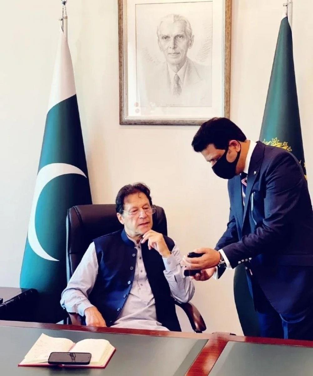 The Weekend Leader - Imran Khan is also a puppet: Taliban spokesman