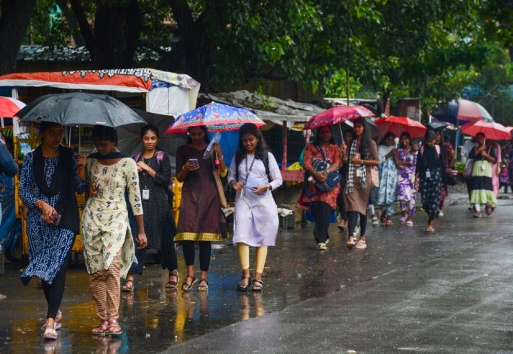 The Weekend Leader - Deep Depression Over Andaman Sea Intensifies; Schools Shut Across Tamil Nadu and Puducherry