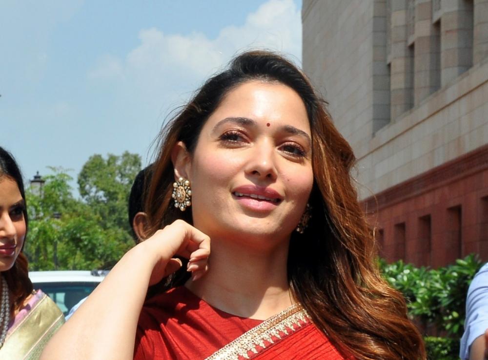 The Weekend Leader - Mahadev betting scam: Actress Tamannaah Bhatia summoned by Maha Police