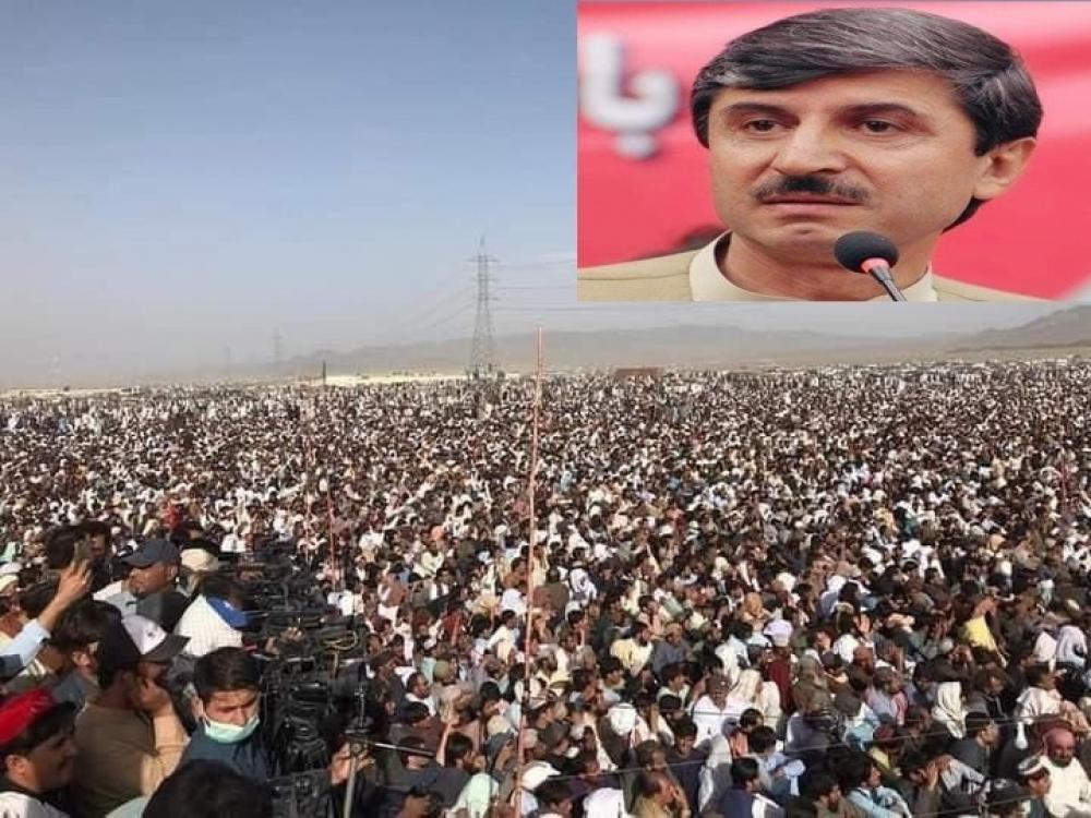 The Weekend Leader - Massive turnout at ex-Pak Senator's funeral in Balochistan