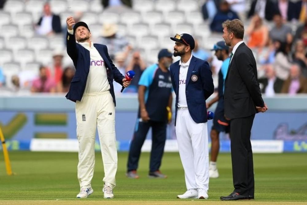 The Weekend Leader - 3rd Test: India win toss and elect to bat first