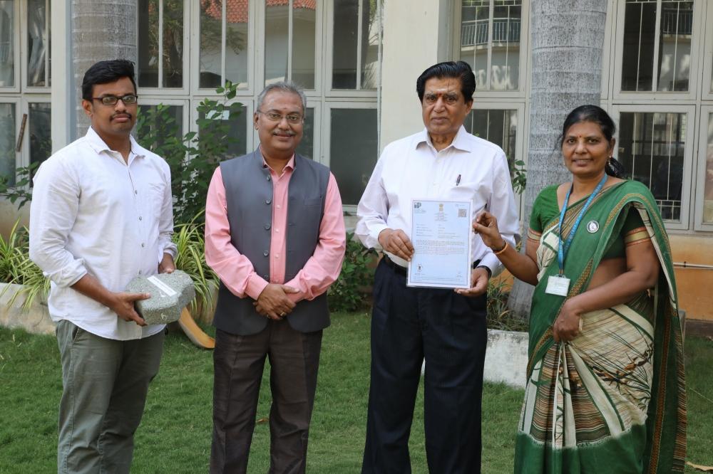 The Weekend Leader - Indian team's technology replaces sand with waste plastic in building material