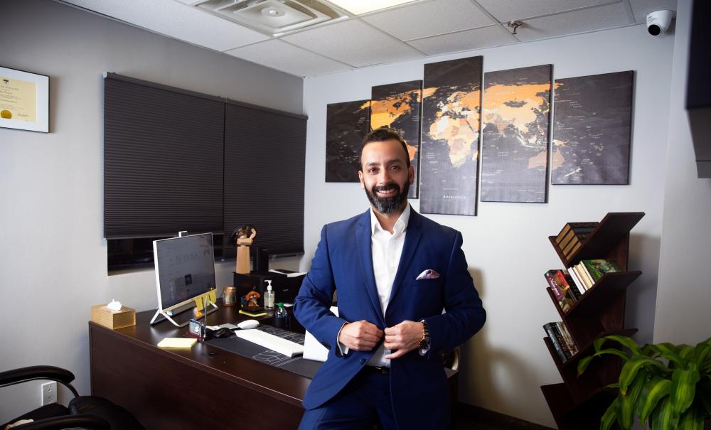 The Weekend Leader - Vinny Soni | Real Estate Businessman, Canada  | Realtor , Canada