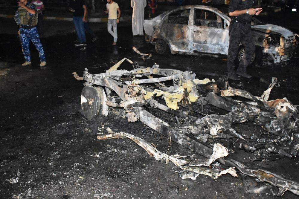 The Weekend Leader - 5 Iraqi policemen killed in roadside bombing