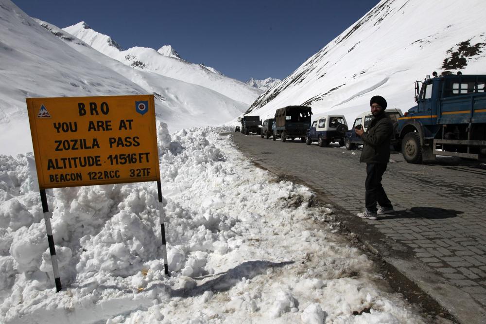 The Weekend Leader - Minimum temperatures drop in J&K, Ladakh; Drass freezes at minus 10.4