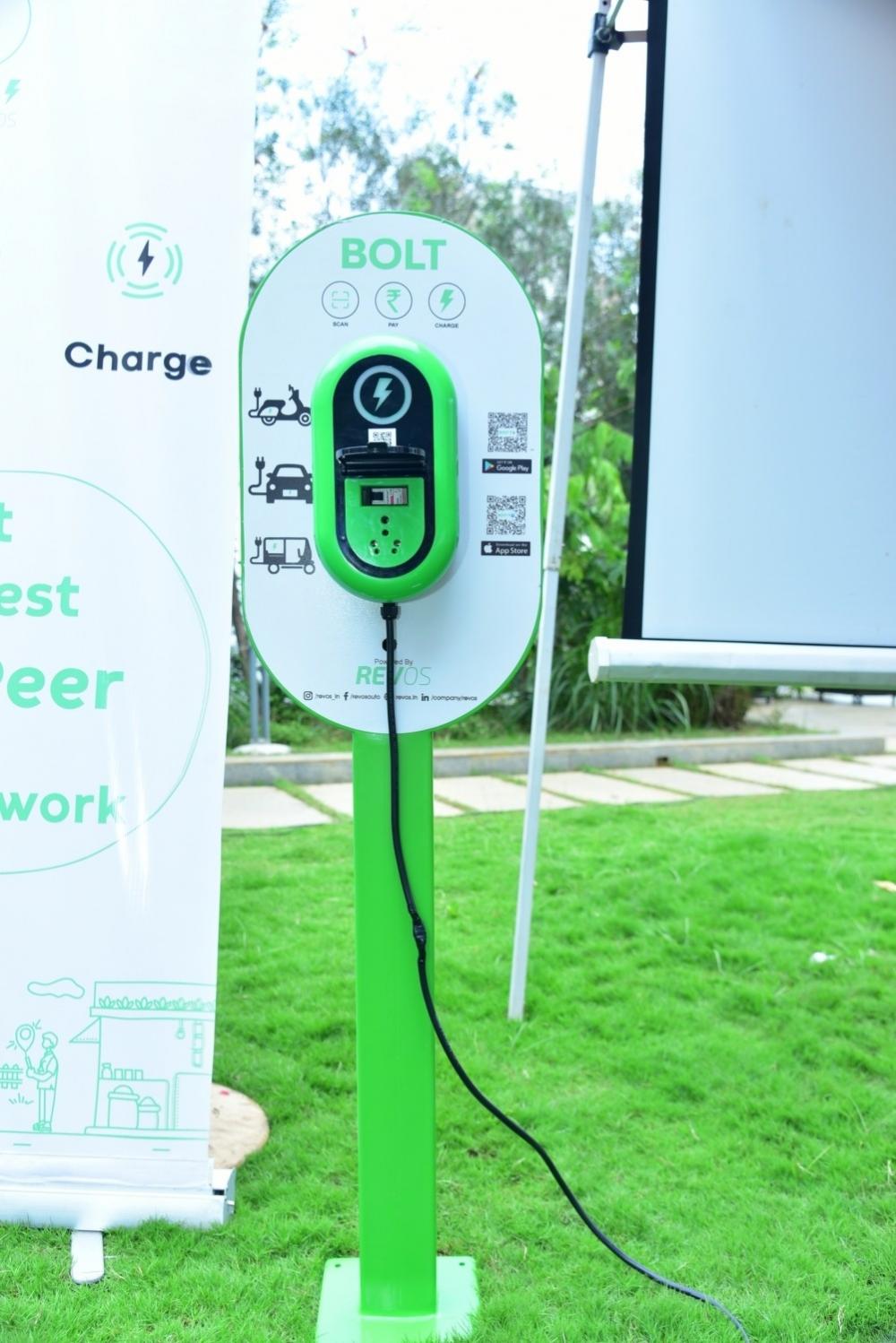 The Weekend Leader - EV startup REVOS launches peer to peer charging point at Rs 1