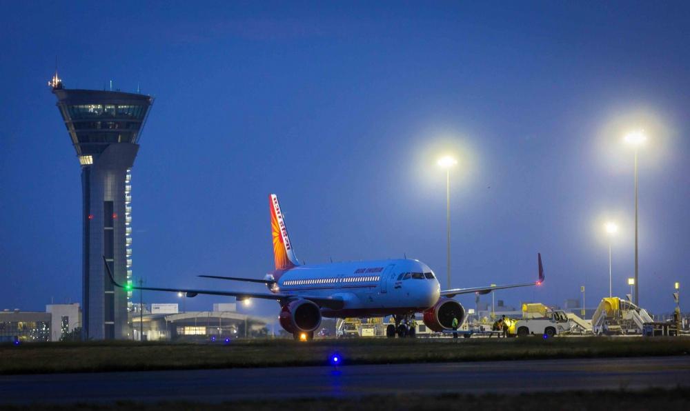 The Weekend Leader - GMR to raise $300mn through bonds for Hyderabad airport expansion
