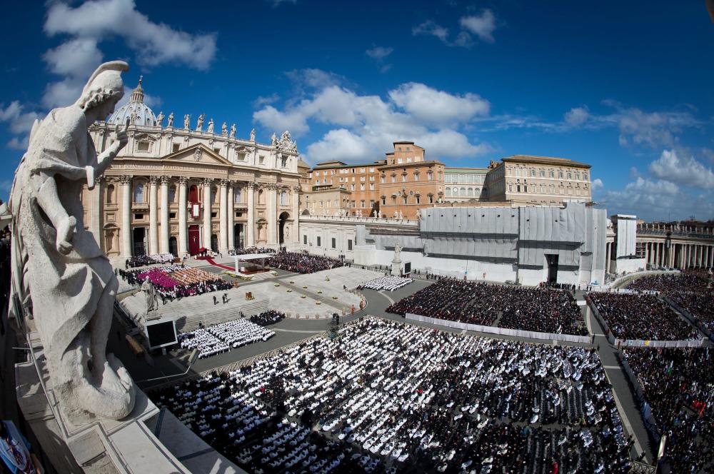 The Weekend Leader - Vatican Cardinal to go on trial for fraud