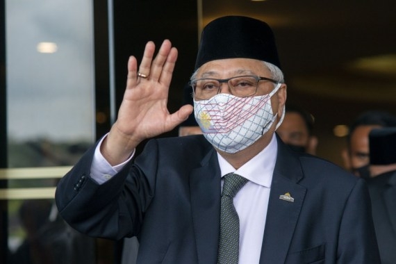 The Weekend Leader - New Malaysian PM unveils cabinet