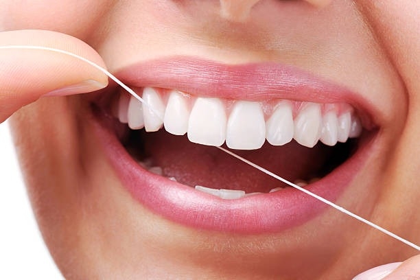 The Weekend Leader - Flossing teeth may be good for your cognitive health