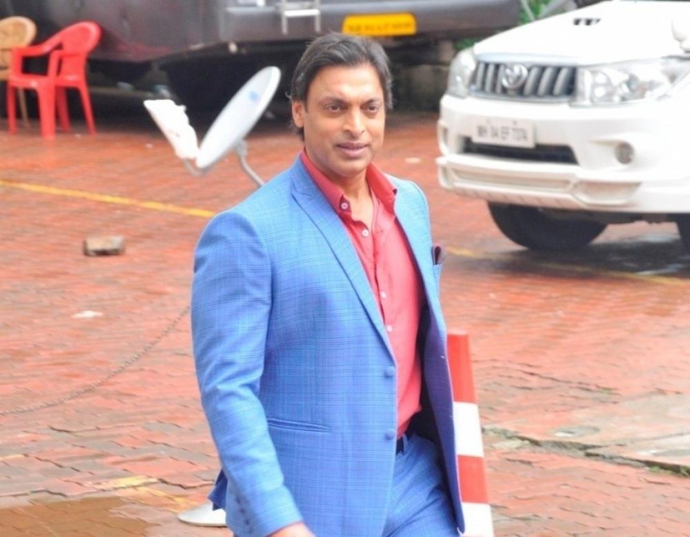 The Weekend Leader - Shoaib Akhtar walks out of talk show after being 'insulted' on national TV