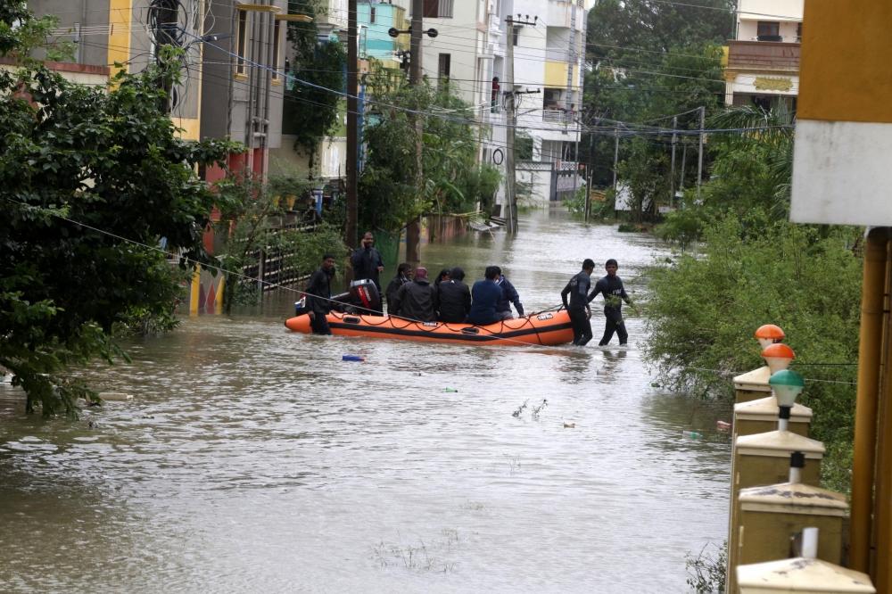 The Weekend Leader - Nivar weakens into low-pressure area over south Andhra