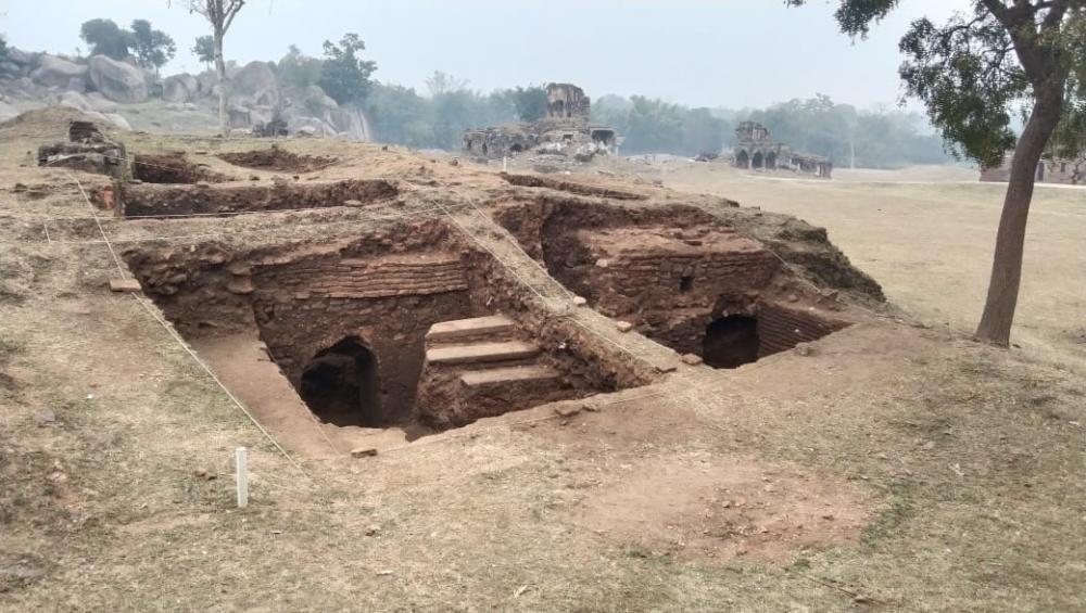 The Weekend Leader - Underground 'palace' of Naga kingdom excavated in Jharkhand, could yield many secrets
