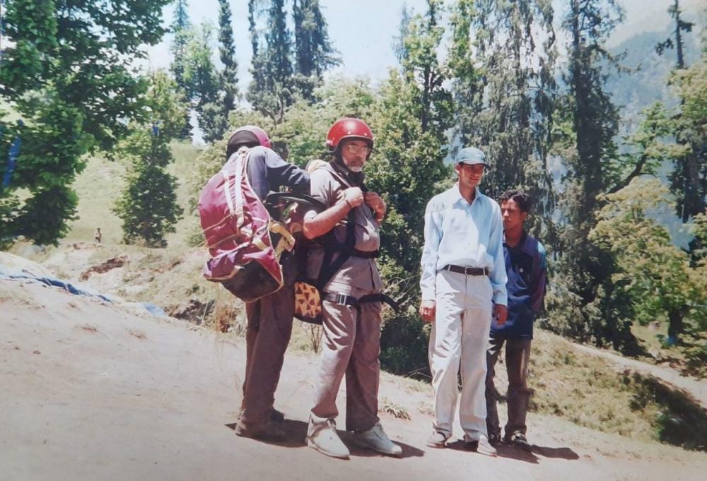 The Weekend Leader - ﻿Manali paraglider pilot who took Modi to skies flying high