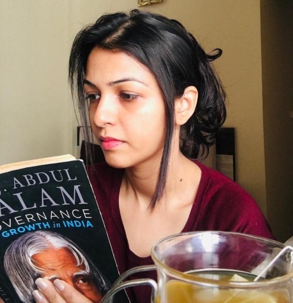 The Weekend Leader - Keerti Nagpure, Star of Pyaar Ka Pehla Naam Radha Mohan, Talks About Her Interest in Books and Reading