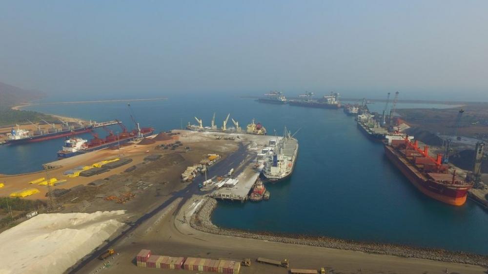 The Weekend Leader - Gangavaram port discharges record bauxite quantity in 24 hrs