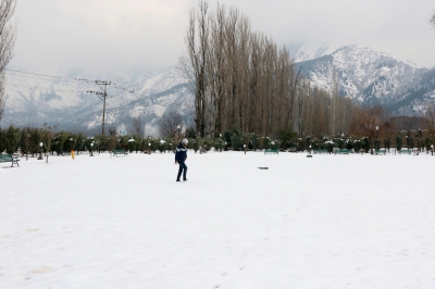 The Weekend Leader - Cold wave intensifies in J&K, Ladakh