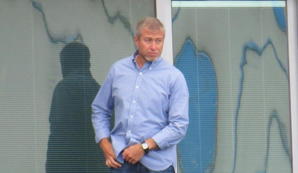 The Weekend Leader - Story of Russian billionaire Roman Abramovich, the owner of Chelsea Football Club