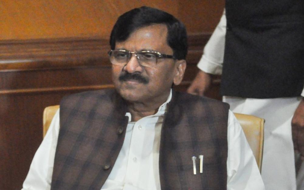 The Weekend Leader - Sanjay Raut Facing Health Issues, To Stay Away From Public Life for Two Months
