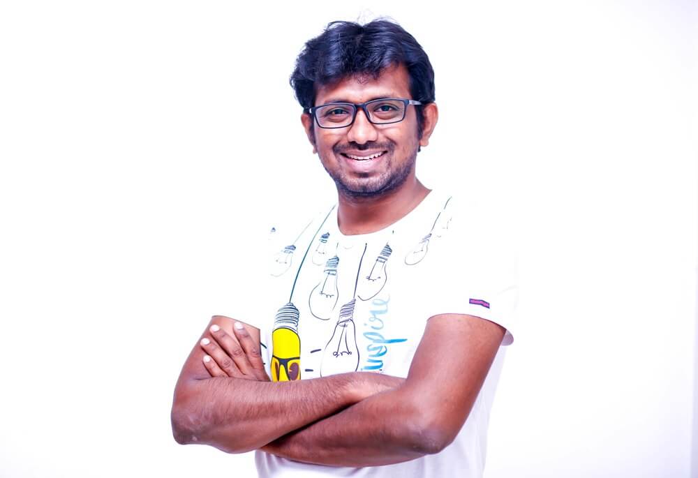 The Weekend Leader - Story of G D Dharaneetharan, founder, Social Eagle, Digital Marketing Company, Chennai