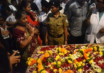 The Weekend Leader - Aruna Shanbaug, comatose for 42 years, dies; outpouring of grief at funeral