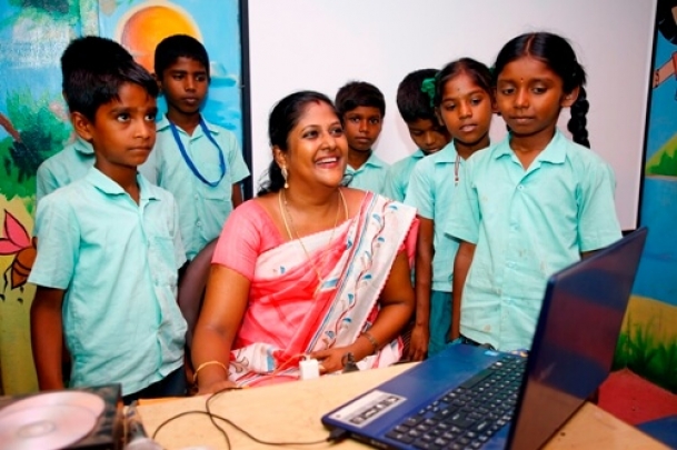 The Weekend Leader - Annapurna Mohan I Government School Teacher, Kandhadu, Tamil Nadu | Inspiring teacher