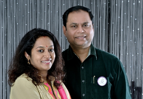 The Weekend Leader - C K Kumaravel and Veena Kumaravel, co founders, Naturals Salon
