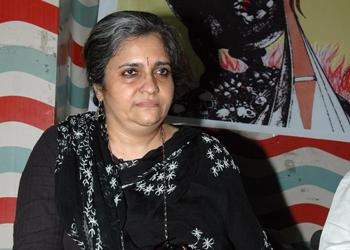 The Weekend Leader - SC stays arrest of Setalvad, husband