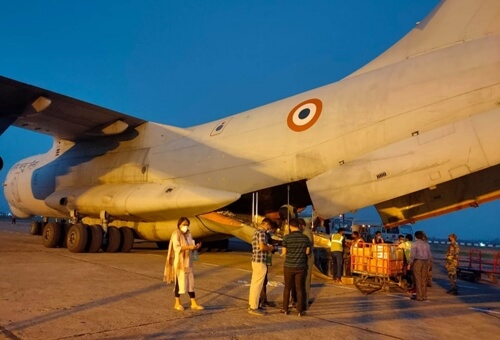 IAF lifts personnel, 3,500 kg of medical equipment from Chennai to Bhubaneshwar  