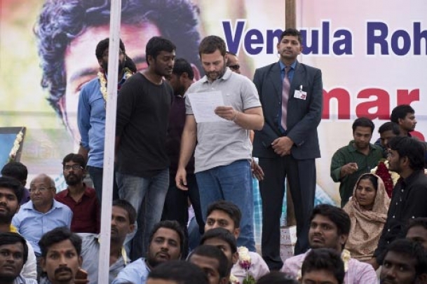 Rahul fasts at Hyderabad varsity