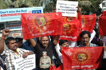 The Weekend Leader - Tamils protest against Salman in Mumbai