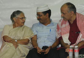 Centre acted against ACB due to fears: Kejriwal