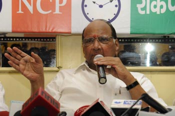 The Weekend Leader - Dawood's surrender offer was conditional, so rejected: Pawar